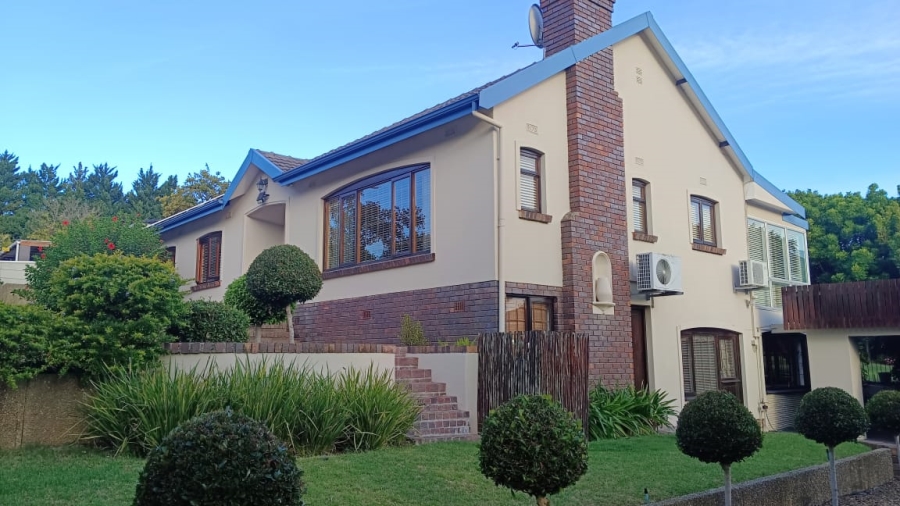 4 Bedroom Property for Sale in La Sandra Western Cape